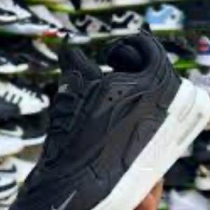 NIKE AIR MAX  FURIOSA